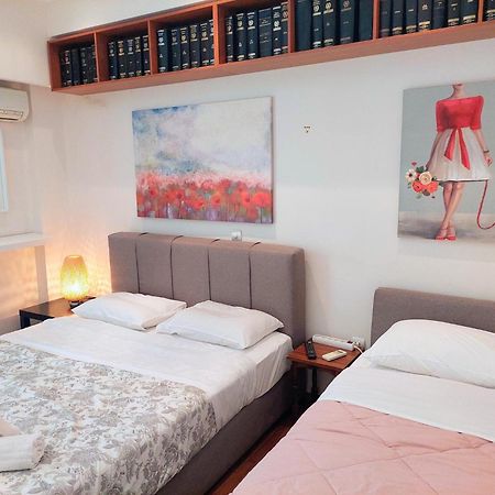 Lovely Apartment In Athens Center Exterior foto