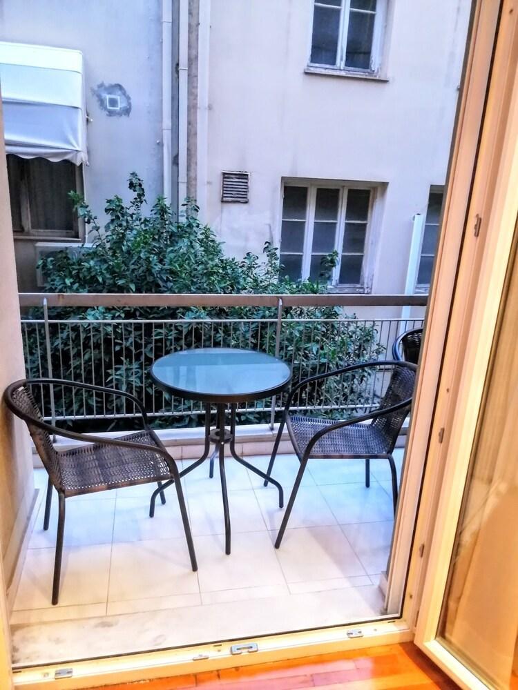 Lovely Apartment In Athens Center Exterior foto